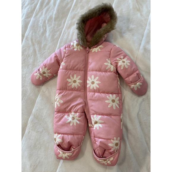 Carter's Baby girl snowsuit, pink floral, 6/9 months - Picture 1 of 5